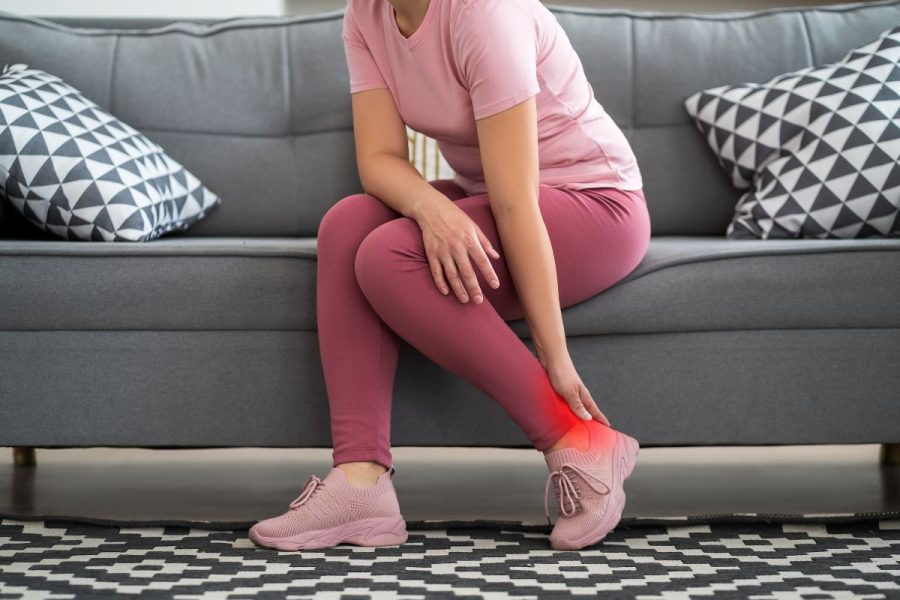 Épine calcanéenne : les remèdes de grand-mère qui fonctionnent - Hypno & Co